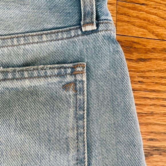Madewell relaxed mid length denim shorts - Picture 4 of 5
